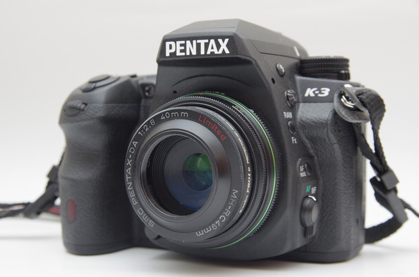 保留設計精華並強化過往缺憾的高階 APS-C 單眼， Pentax K3 動手玩