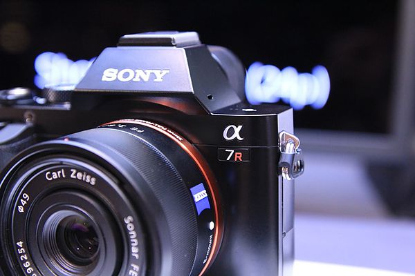 【試玩】Sony Alpha 7、7R，令人耳目一新的全幅微單眼（加映RX10）