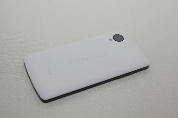 正統 Google 味， Google Nexus 5 將於 15 日在台開賣