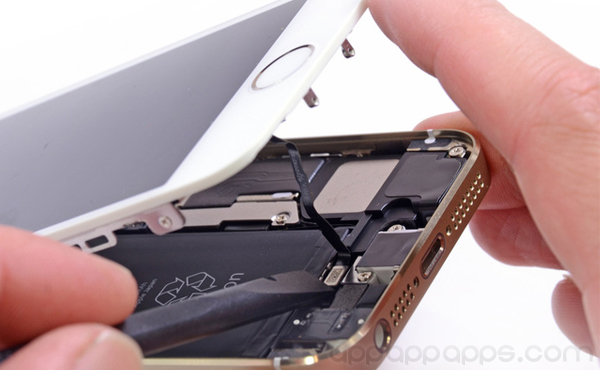 Apple快將推即時維修, 壞掉iPhone 5s/5c不用換機