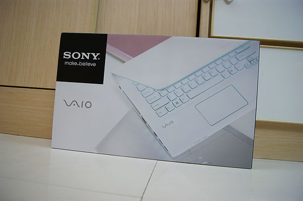 施華洛世奇水鑽耶 Sony VAIO E14A 閃亮筆電開箱