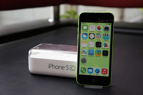 所有買 iPhone 5s 和 iPhone 5c 的理由 同場加映iPhone 5s土豪金 5c 青春綠實機照片