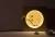 木製造型月光桌燈，隨手一擺都是詩情畫意