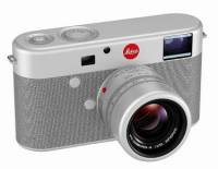 經由Apple首席設計師Jony Ive加持的Leica M限量版，應該會是極熱門想要收藏但只能遠觀的3C產品吧