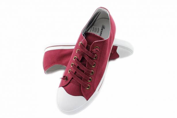 2014春夏新款 Burnetie男款 素色低筒帆布鞋(酒紅色)