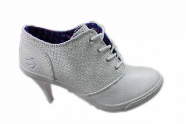 2014春夏新款 Burnetie女款 皮革高根鞋(白色)