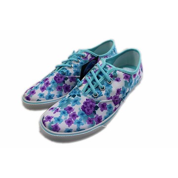 2014春夏新款 Burnetie女款 低筒帆布鞋(粉藍色)