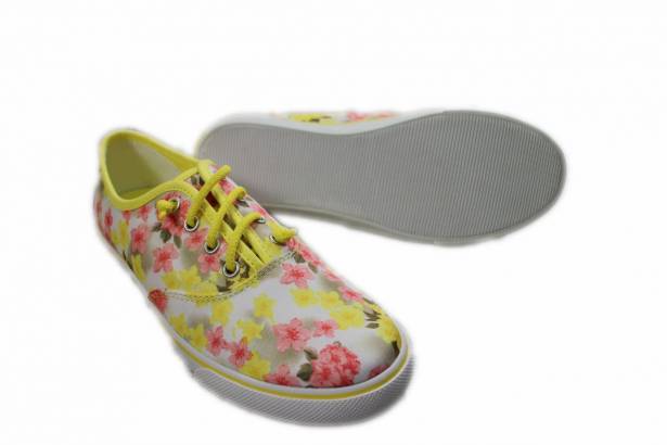 2014春夏新款 Burnetie女款 低筒帆布鞋(黃色)