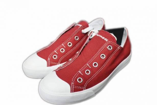 2014春夏新款 Burnetie女款 低筒帆布鞋(紅色)