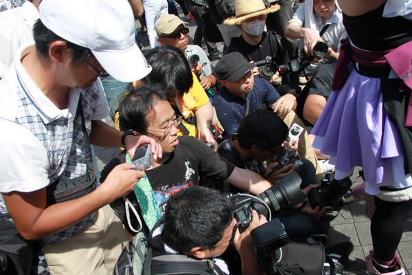 日本 C86 同人展「圍拍盛況」……相機將會被禁嗎？