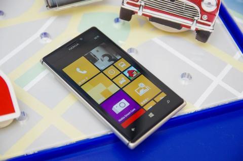 Nokia Lumia 925 快速體驗，並預告 Lumia Windows Phone 8 機種之 Amber 更新將陸續上線