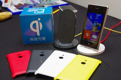 Nokia Lumia 925 快速體驗，並預告 Lumia Windows Phone 8 機種之 Amber 更新將陸續上線