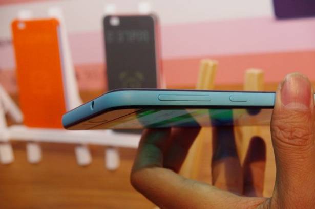 HTC 巨人殺手 Desire  Eye 、平民機皇之後 Desire 820 Dual SIM 與 Nexus 9 同步發表