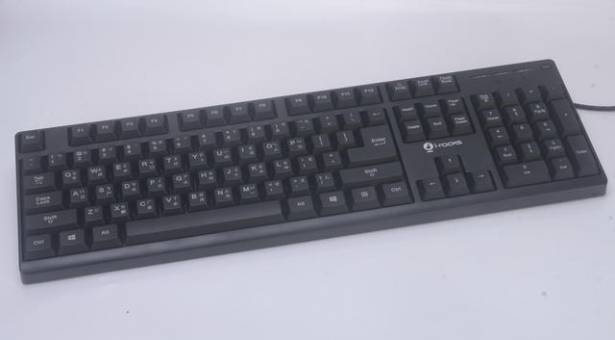 發光也是電競鍵盤重要的組成一部分，i-rocks艾芮克推出背光版本的6260E電競鍵盤