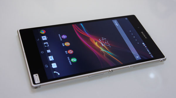 大仁用大機！再次挑戰手機平板界限的Sony Xperia Z Ultra開箱與使用心得分享！