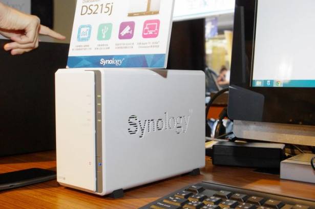 主打買硬碟外接盒不如輕鬆升級 NAS ， Synology 推出平價雙埠 NAS