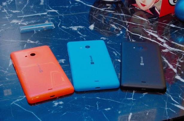 Microsoft 發表 5 吋雙卡智慧機 Lumia 535 ，主打平價市場需求