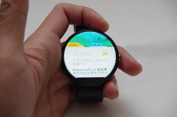 簡約的美感， Motorola 360 Android Wear 智慧錶動手玩