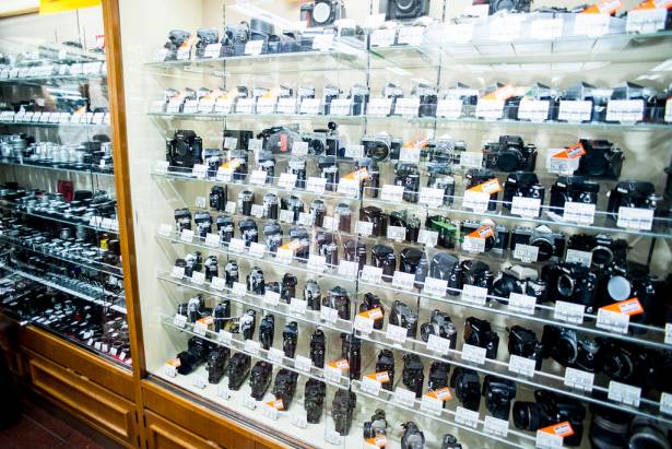 [攝影小教室] 到日本買二手相機與鏡頭吧！台日價差讓你坐飛機去買都還有剩呢！