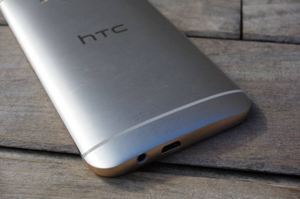 MWC 2015 ：金屬工藝的經典傳承， HTC One (M9) 快速動手玩