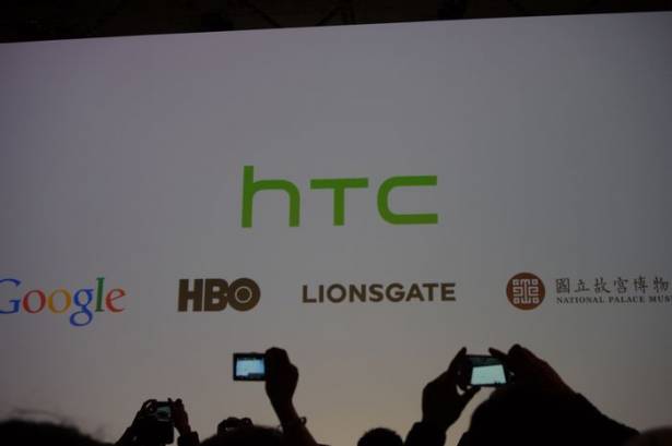 MWC 2015 ：HTC 聯網設備再跨界，攜手 VALVE 發表支援 STEAM VR 的 VIVE 頭盔