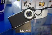 MWC 2015 ：超強拍照手機 Panacsonic Lumix CM1 動眼看