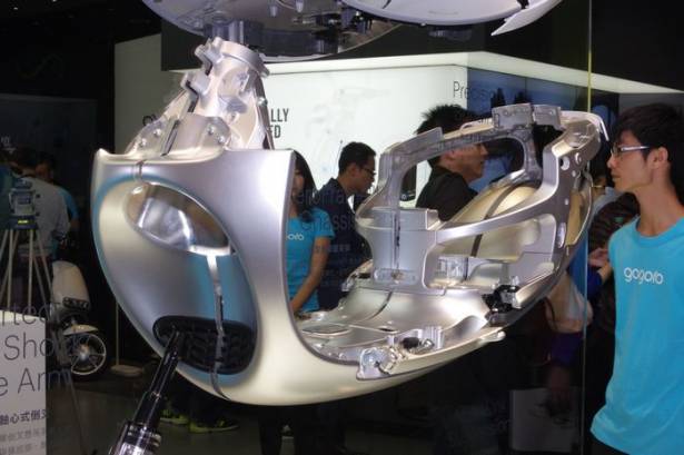智慧電動輕載具 Gogoro 形象展示店與車體設計動眼看