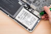 [蘋果急診室] SSD 太小硬碟又太慢！MacBook Pro 輕鬆升級雙硬碟解決「速度容量不兩全」