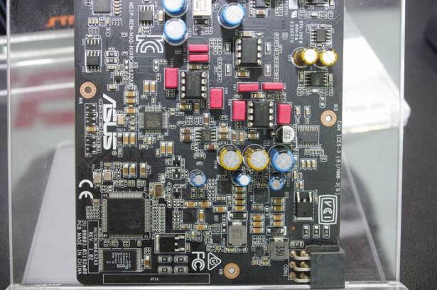 Computex 2015 ：華碩展出 STRIX RAID 系列 PCIe 內接式電競音效卡，採用 ESS 之 DAC 晶片