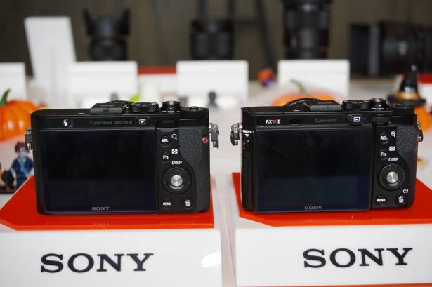 導入新技術的高階定焦機隨身機， Sony RX1R II 預計十二月推出