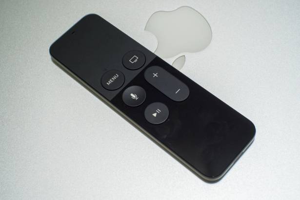 [蘋果急診室] 玩轉 Apple TV 特輯（一）：2015 新 Apple TV 開箱啦！（開箱與設定）