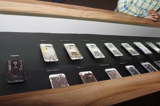 ZenFone Zoom 、 ZenWatch 2 萬人體驗會正式公布兩款產品售價