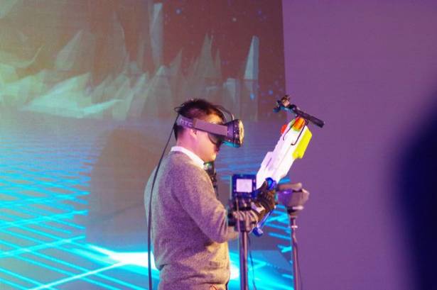 HTC Vive 開發峰會：以控制器創造更融入虛擬世界的 Vive 體驗