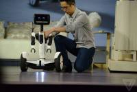CES 2016：Segway 和 Intel 聯手出擊！推出 Hoverbutlerbot 機器人