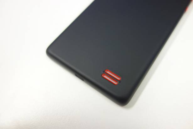 $3288 紅米殺手現身？InFocus M210 開箱