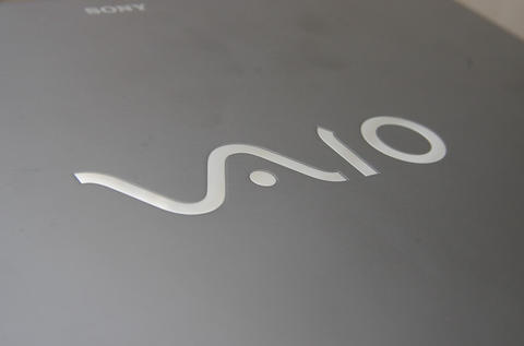 源自於 VAIO Z 的血脈卻更親民， Sony VAIO Pro 13 動手玩