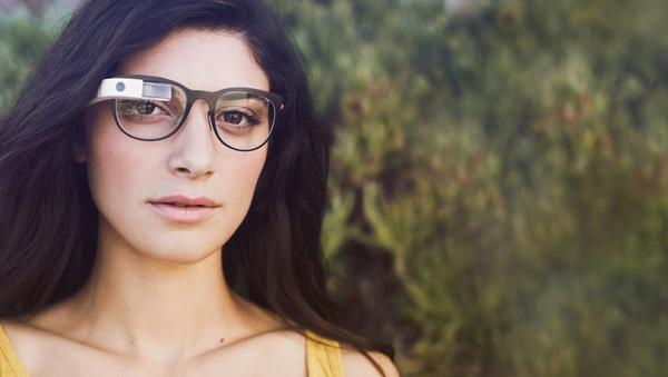 任何美國居民只有要 1,500 美元，都可以買一副 Google Glass