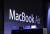 Apple 發表全新的 MacBook Air 系列，宣稱電力足以支撐一天