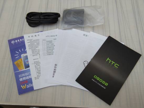雙卡雙待！新HTC One 802w 完整開箱