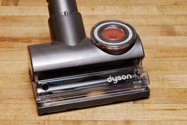 Dyson DC46 轉轉吸塵器開箱玩