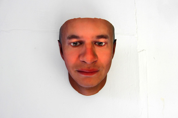 是不是有點變態…，收集陌生人的 DNA 製作 3D 肖像