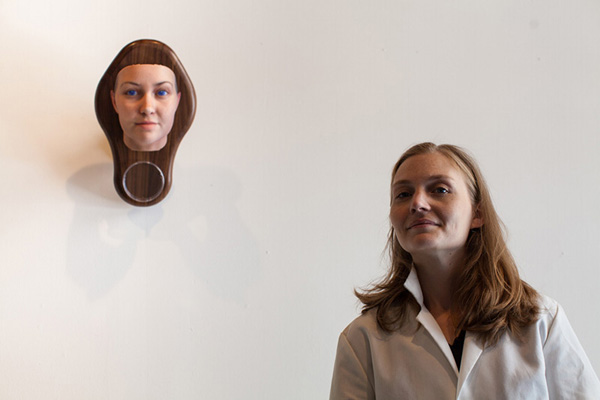 是不是有點變態…，收集陌生人的 DNA 製作 3D 肖像