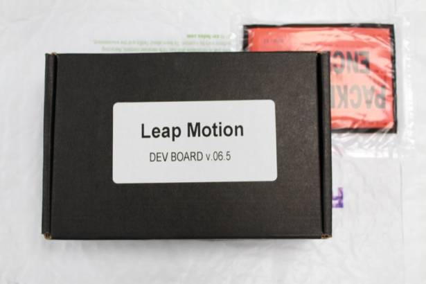 [開箱] 隔空操控的快感 - Leap Motion