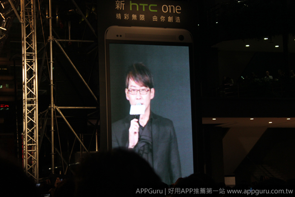 全新HTC One發表會，五月天代言豋場!! (內附 現場演唱影片及規格表)